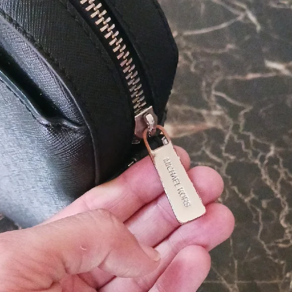 Michael Kors Black Crossbody Bag - Picture 10 of 10